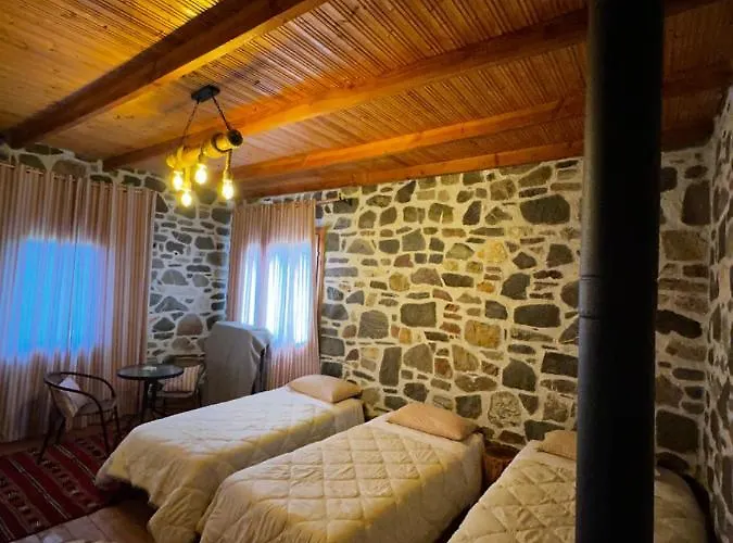 Bed & Breakfast Ballkon Turi Pellumbas