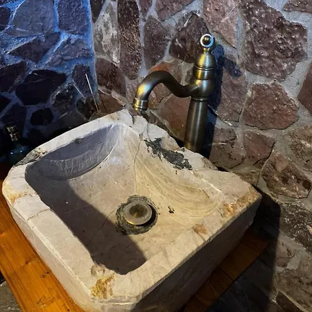 Ballkon Turi Bed & Breakfast