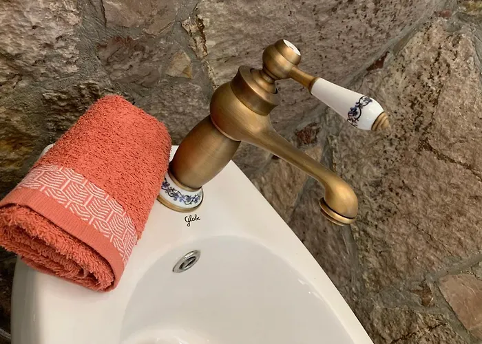 Ballkon Turi לינה וארוחת בוקר